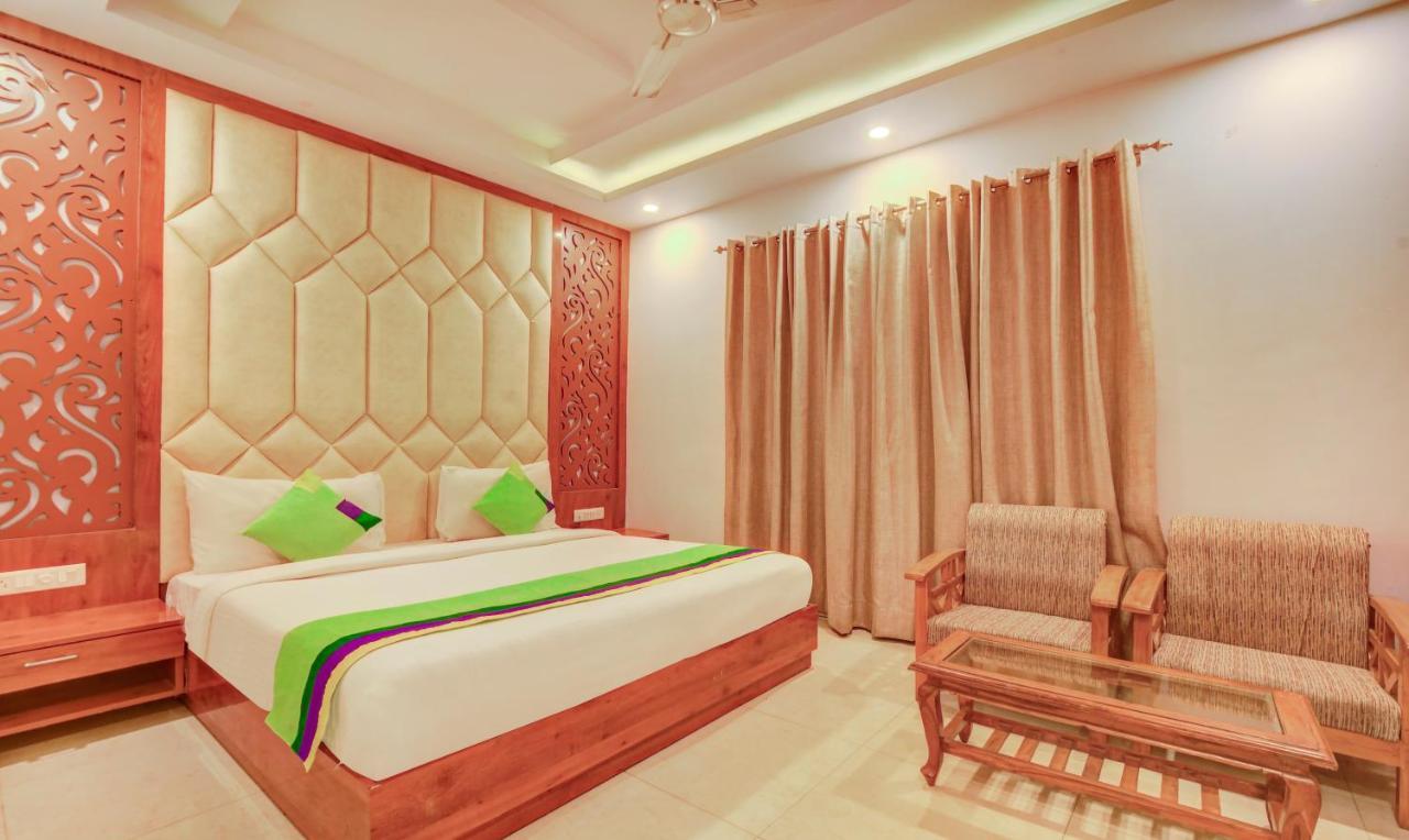 Treebo G K Residency Near Dehradun Railway Station Hotel Екстериор снимка