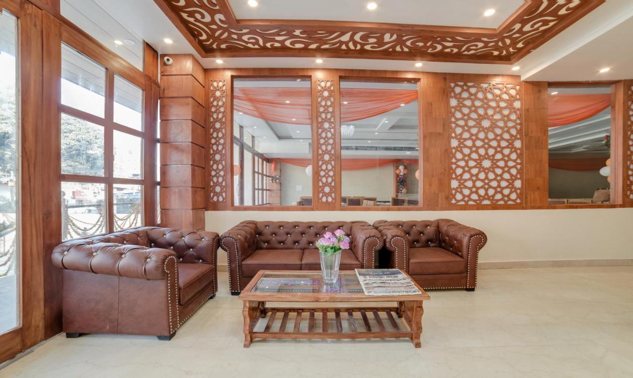 Treebo G K Residency Near Dehradun Railway Station Hotel Екстериор снимка