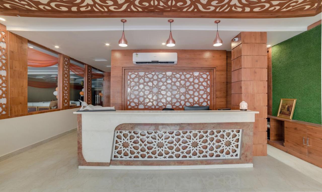 Treebo G K Residency Near Dehradun Railway Station Hotel Екстериор снимка