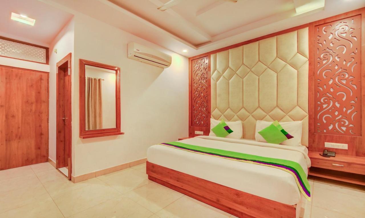 Treebo G K Residency Near Dehradun Railway Station Hotel Екстериор снимка