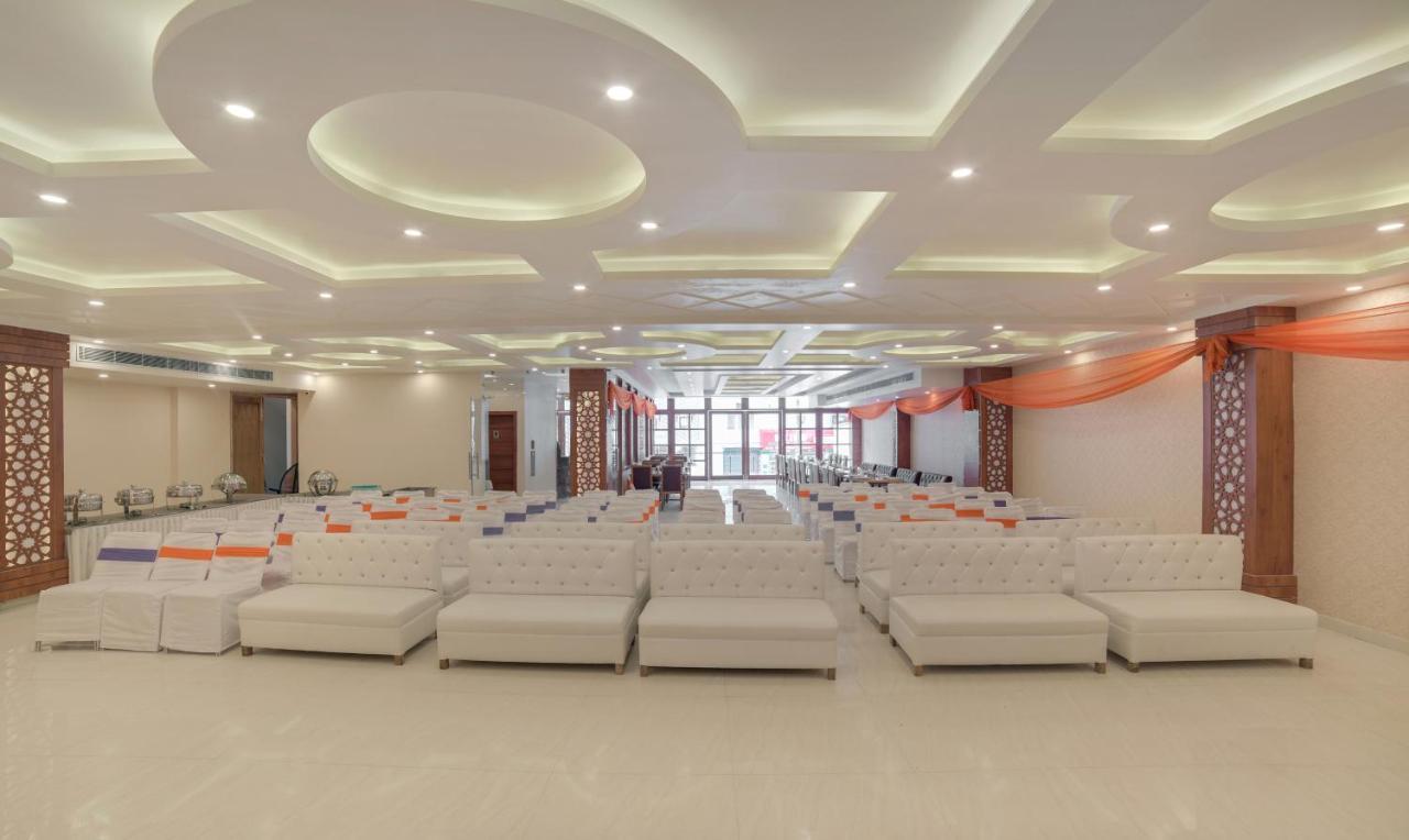 Treebo G K Residency Near Dehradun Railway Station Hotel Екстериор снимка